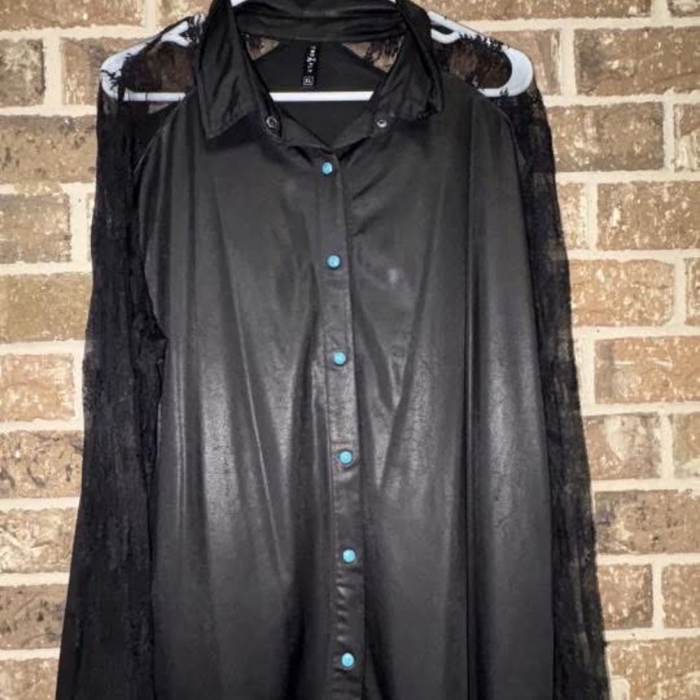 Chic Black Button-Down Women's Shirt with Lace Sleeves